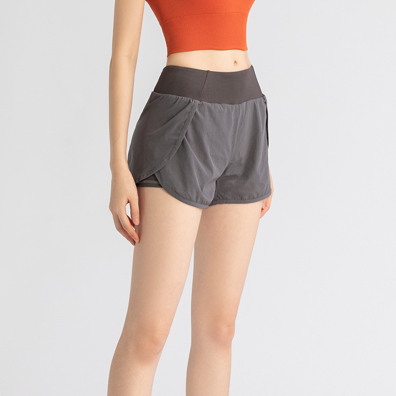 Yoga Shorts - texture close-up