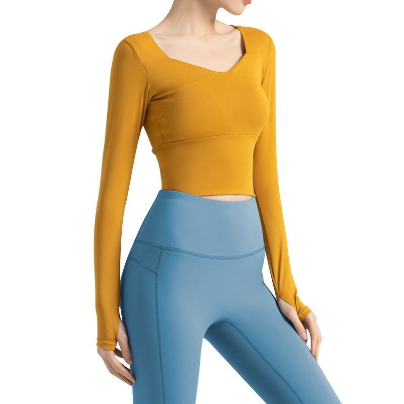Peach Patch Long-Sleeved 01 - in-use view