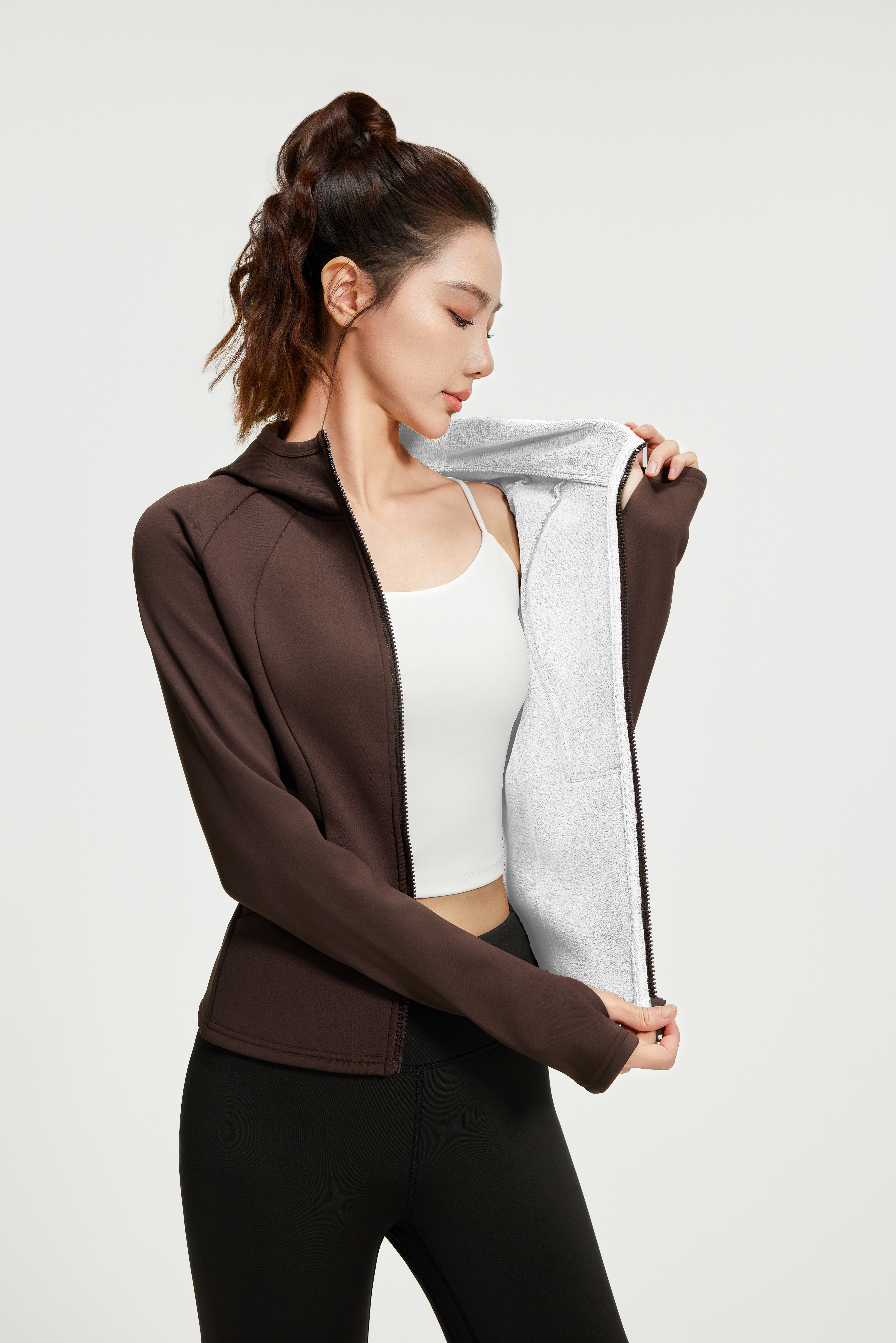 Yoga Jacket - detail view