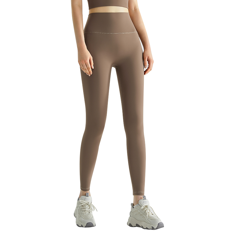 Women's yoga pants high-waisted long pants for curving the buttocks, suitable for summer outerwear, without embarrassing seams, mid-length pants, quick-drying sports tight pants - in-use view