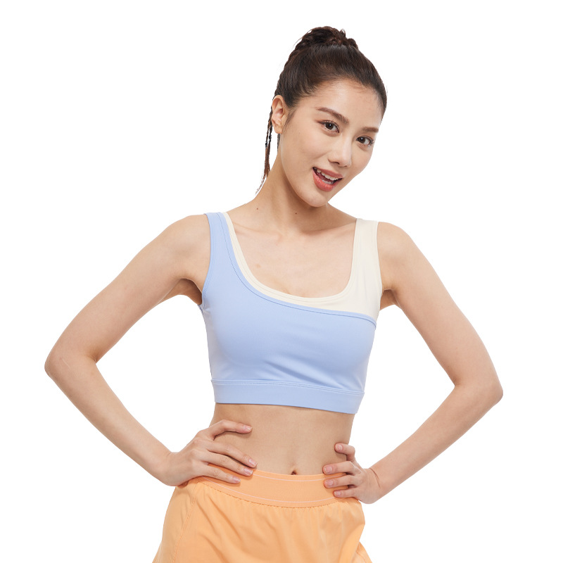 Peach-colored double-color bra set - in-use view