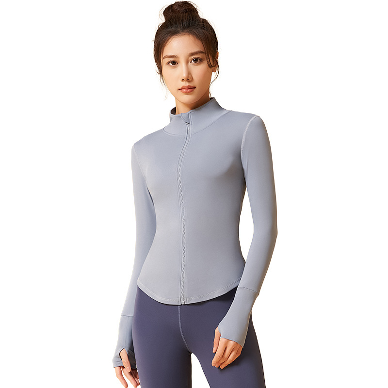 Peach-back flower yoga jacket - in-use view