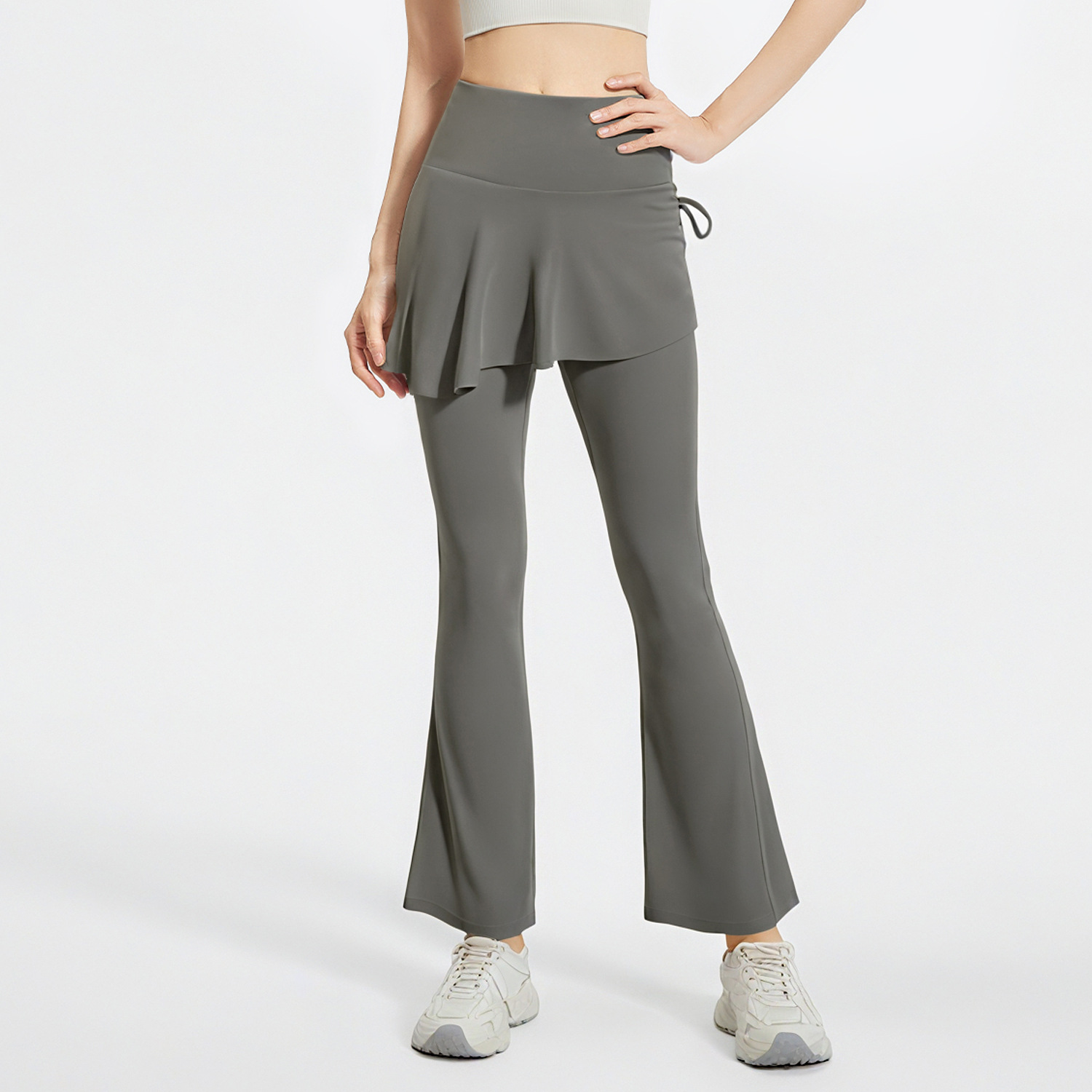 Peach-colored pleated culottes - side view