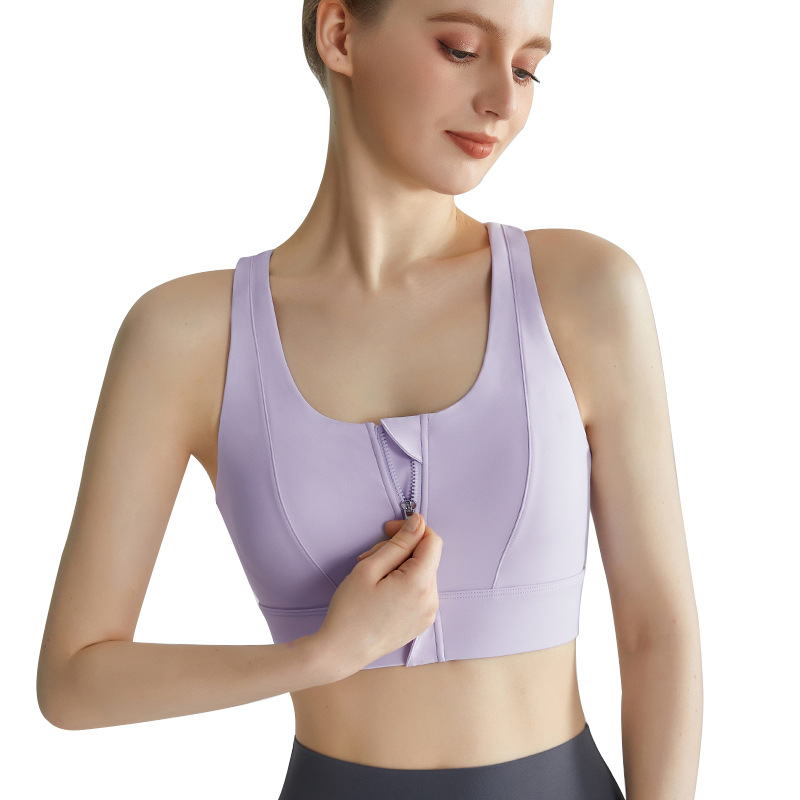 Large-breast high-strength shock-absorbing large-size sports bra, women's backless top with front zipper, prevents sagging, elastic chest binding, jump rope - in-use view