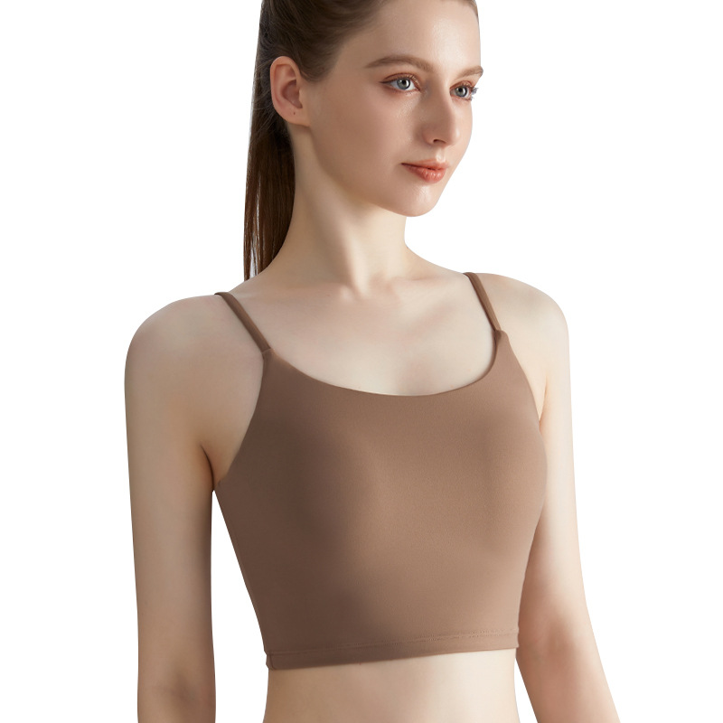 LAHN sports harness vest for women, one-piece cup with built-in support for the chest, fitness shockproof, beautiful back design, thin shoulder straps, yoga underwear - in-use view