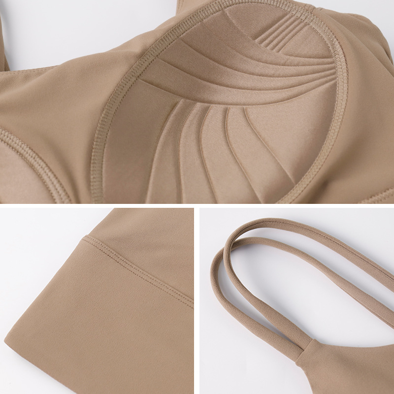 LAHN one-piece sports vest with fine shoulder straps, featuring a fixed outer layer, offers shock-absorbing, bare-chest, and skin-friendly comfort for the sports bra with detachable straps. - texture close-up