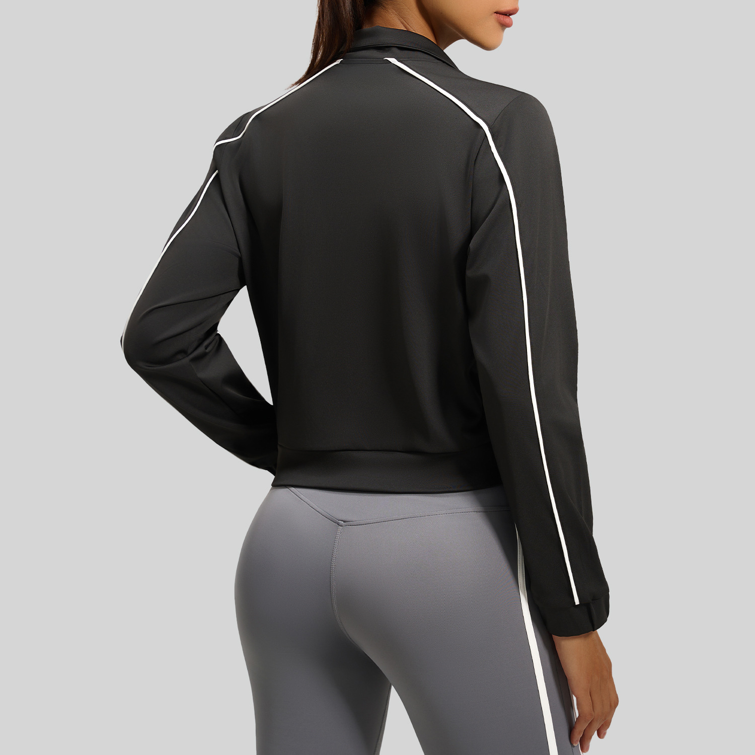 Linear loose coat - detail view
